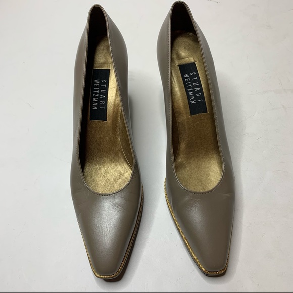 Stuart Weitzman leather gold chain pumps NARROW SIZE - Picture 3 of 12